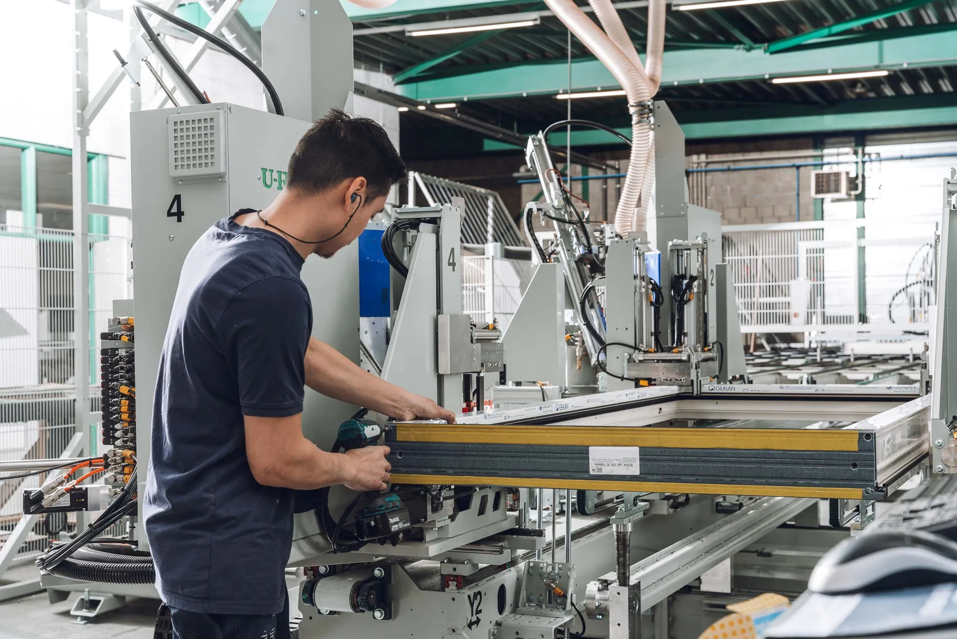 kkfh-kunststof-kozijnenfabriek-heerenveen-productie12