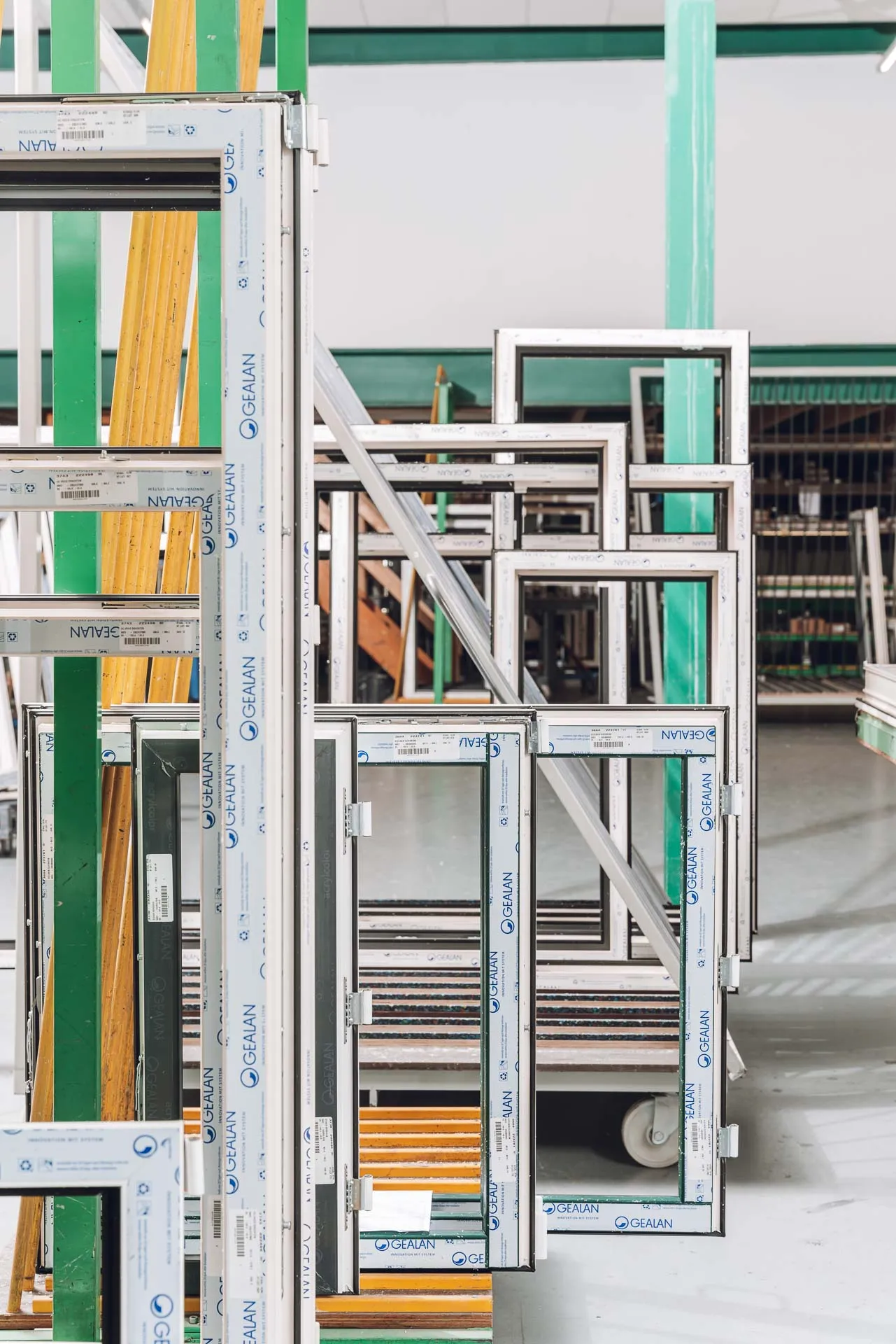 kkfh-kunststof-kozijnenfabriek-heerenveen-productie5