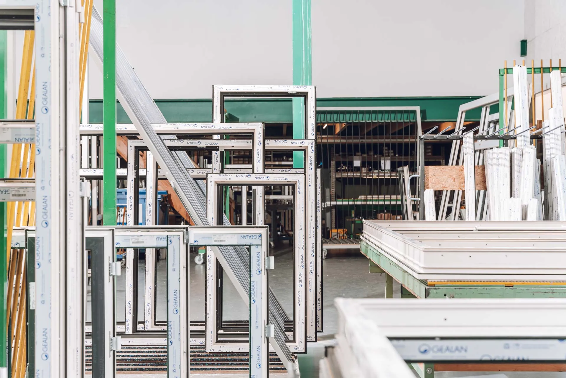 kkfh-kunststof-kozijnenfabriek-heerenveen-productie6