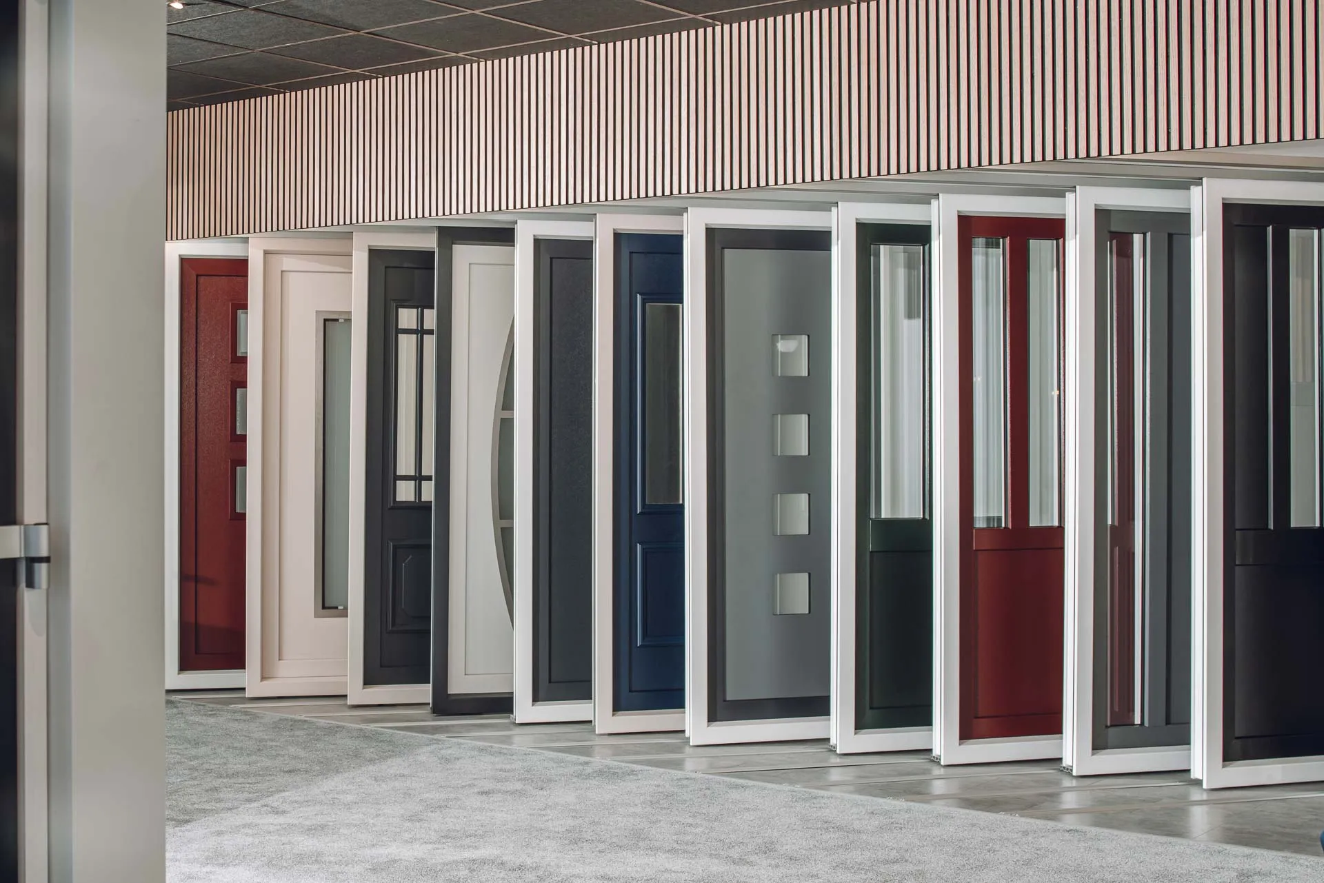 kkfh-showroom-kunststof-voordeuren