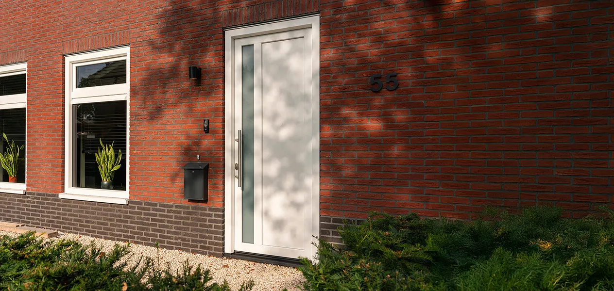KKFH-kunststof-voordeur-sfeerbeeld-2
